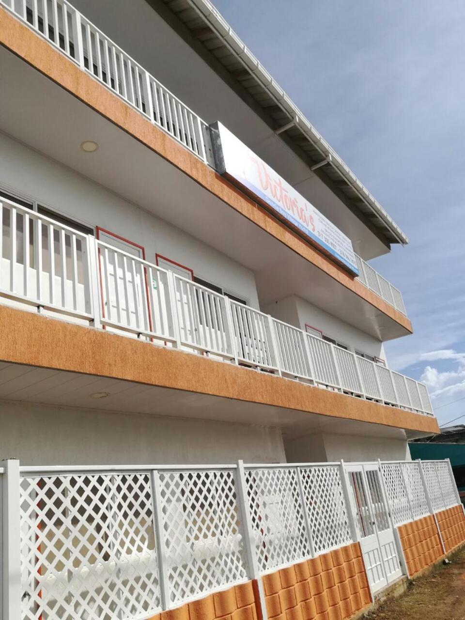 Victoria'S Gennie Bay Village Hostal San Andrés Екстериор снимка