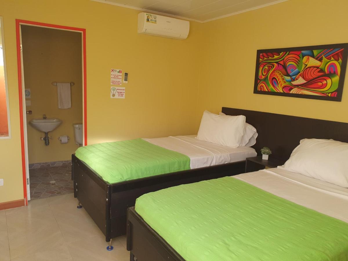 Victoria'S Gennie Bay Village Hostal San Andrés Екстериор снимка